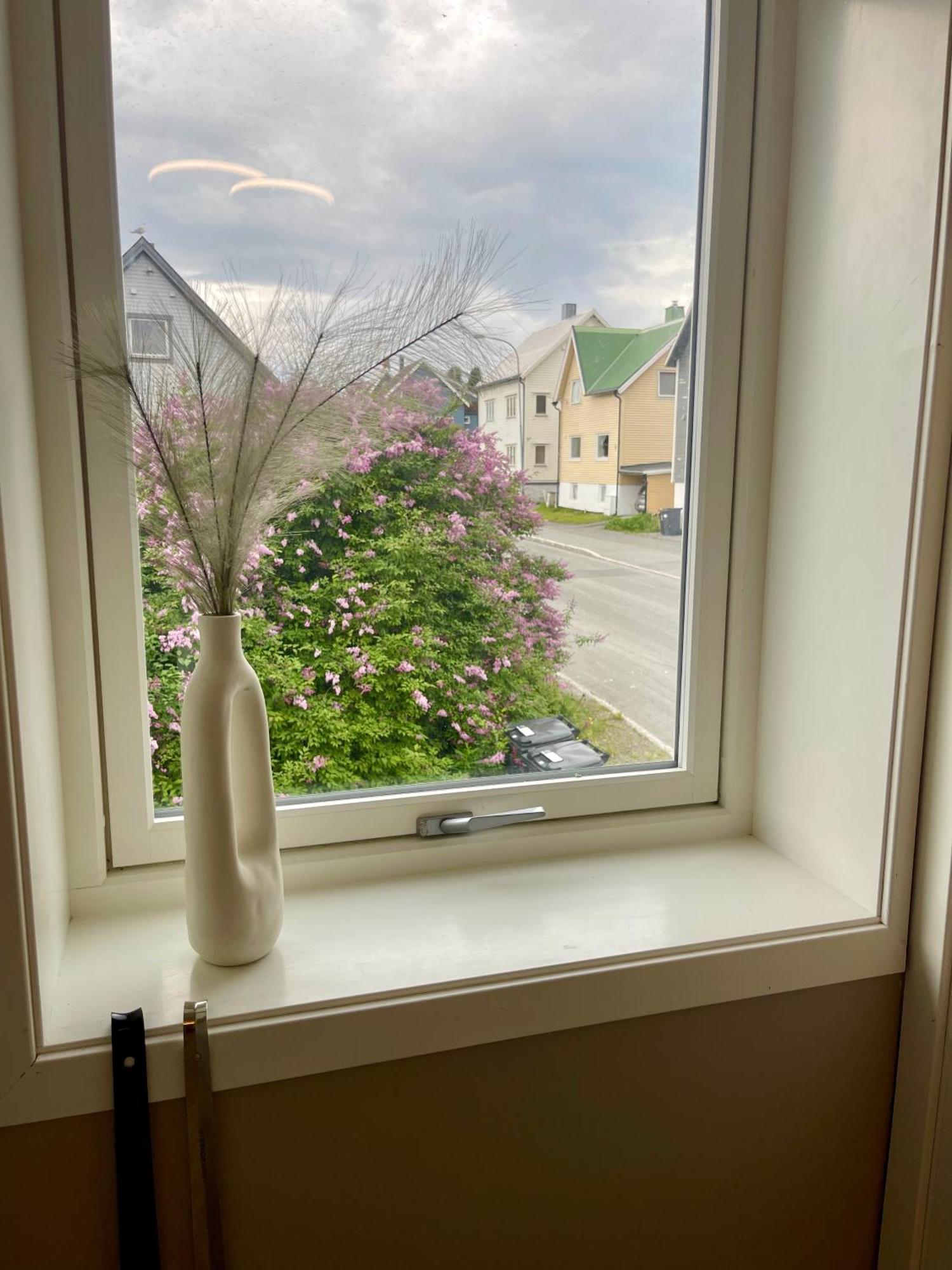 Beautiful Top Apartment Close To City Centre Tromso Exterior photo